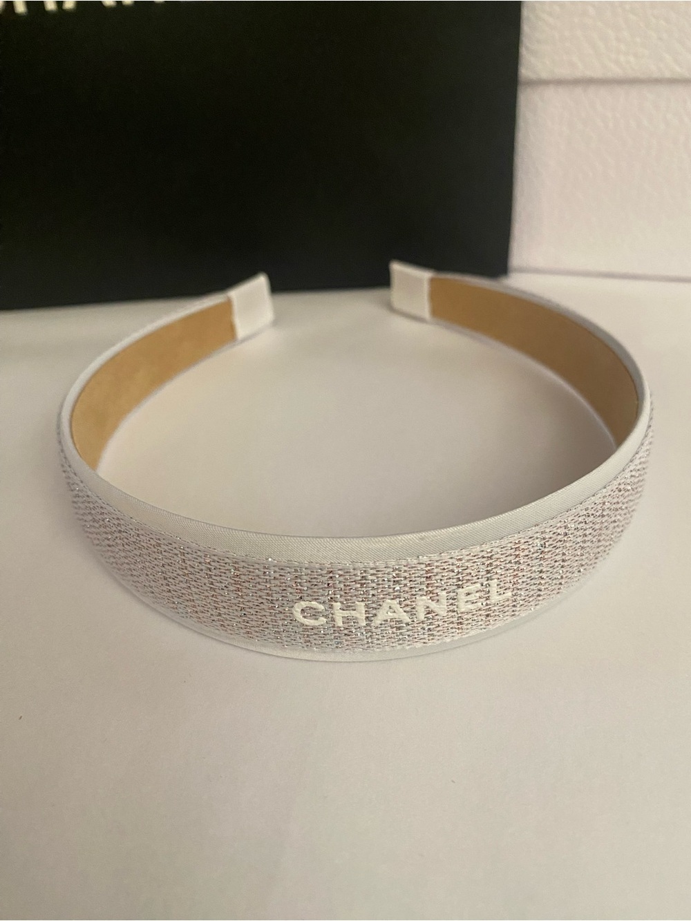 CHANEL Ribbon White Tweed Logo Headband